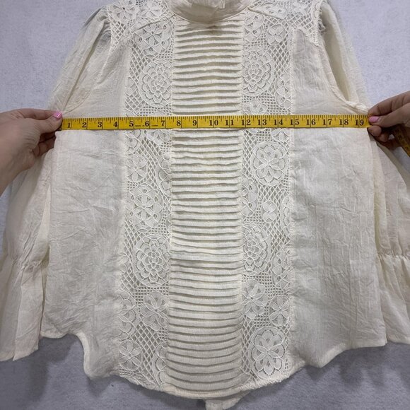 Sundance Once Upon A Time Blouse Womens Small Lace Victorian Puff Sleeve USA Top - Picture 7 of 10